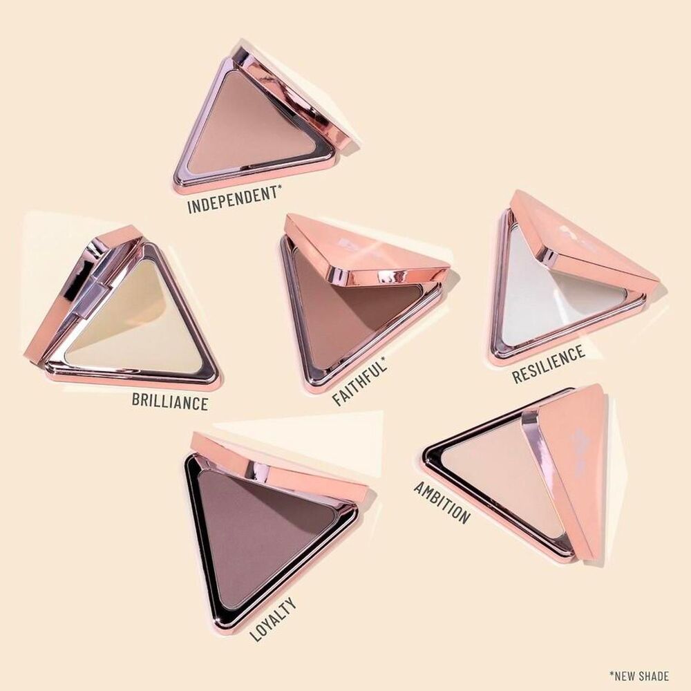 LYS Beauty Setting Powder in Translucent